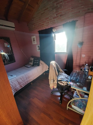 Casa Semi Nueva, La Reja, Moreno. Salida A Acceso Oeste En 2 Minutos