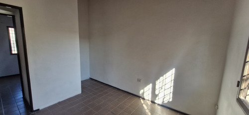 Alquiler Casa 3 Dormitorios Maipú Con Cochera