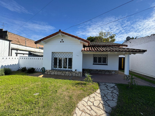 Casa En Alquiler En Bella Vista