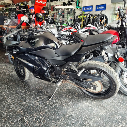 Imagen 8 de 17 de Kawasaki Ninja 250 2011 (no Dominar No Tnt 300) - Bonetto