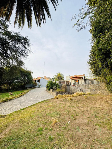 Apta Crédito: Casa De 3 Dormitorios En Venta En El Talar De Mendiolaza