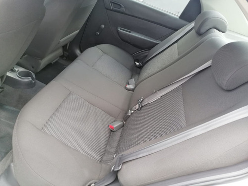 Imagen 9 de 15 de Chevrolet Aveo Ls Trans. Manual 5 Vel. A/ac. Dir. Hid. 2017