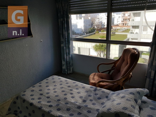 Apartamento En Punta Del Este (península)