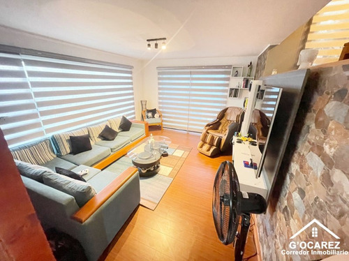 3d,4b,2e,piscina,2 Quinchos, 717,47 M2, Arriendo 2.000.000