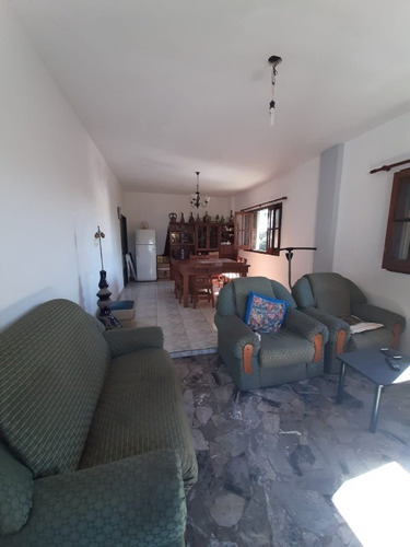 Imagen 3 de 14 de Permuta - Casa Ph De 4 Ambientes En Venta - Villa Luzuriaga