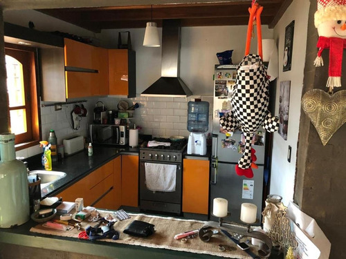 Imagen 3 de 17 de Chalet - Lote 10x35 - Castelar Norte