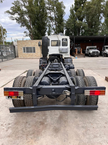Iveco Tector 6x4 Con Toma De Fuerza Para Mixer Camión Nqnmaq