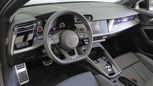 Audi A3 2.0 40 TFSI MHEV SEDAN PERFORMANCE BLACK S-TRONIC