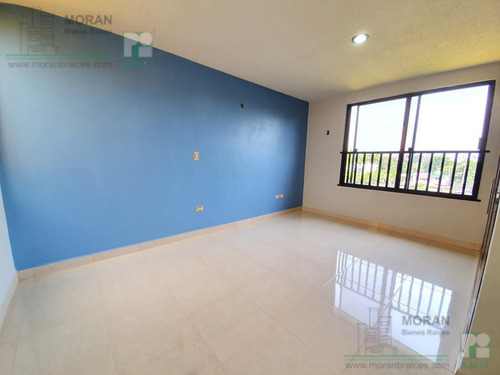 Imagen 20 de 30 de Amplia Casa En Renta, Colonia Prócoro Alor, Coatzacoalcos, Ver.