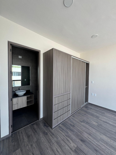 Casa En Venta Nueva En La Vista Residencial, Queretaro