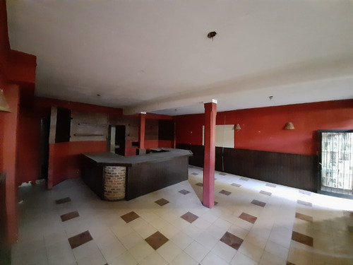 Imagen 3 de 15 de Local Comercial 70m2 Apto Gastronomía Centro San Isidro
