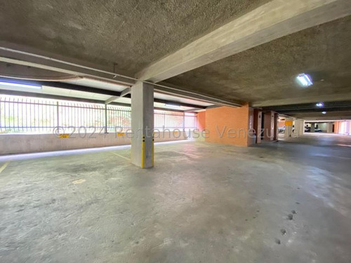 Penthouse En Venta Lomas De La Alameda Mls #25-19311 Francis Zeppieri