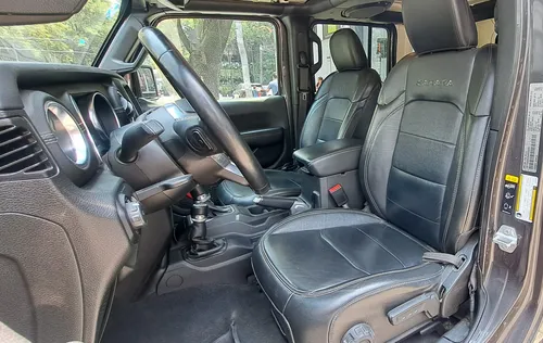 Jeep Wrangler 3.7 Unlimited Sahara 3.6 4x4 At