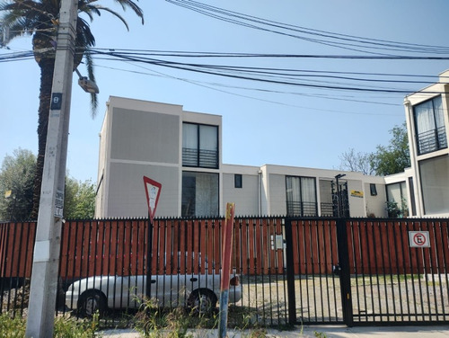 Se Vende Casa , En La Comuna De Macul