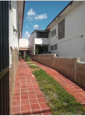 Imagen 26 de 28 de Casa En Venta La California Norte 22-23544juan Paz 0412-6250686