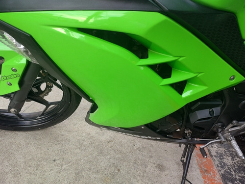 Imagem 3 de 19 de Kawasaki Ninja 300