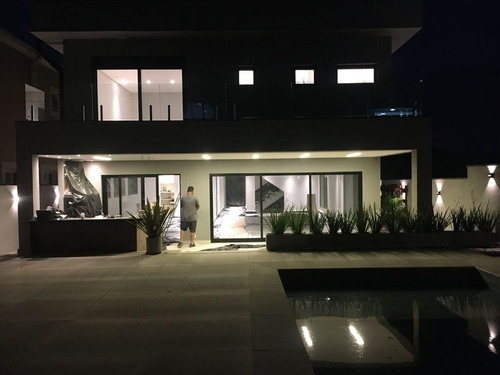 Imagem 4 de 6 de Casa Nova No Alpha 11!!! - Ca1117