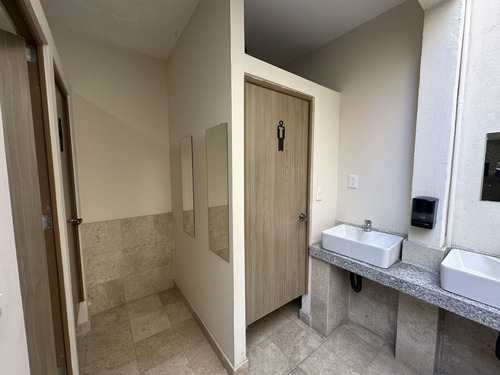 Roma Excelente Casa Con Uso De Suelo Ideal Para Oficinas!