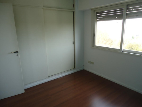 Imagen 9 de 19 de Hermoso Departamento Con Mucha Luz Y Vista Al Verde - Olivos-vias/rio