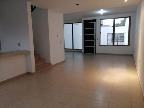 Imagen 7 de 15 de Vendo Casa De Dos Niveles En La Col. Gabriel Tepepa Cuautla