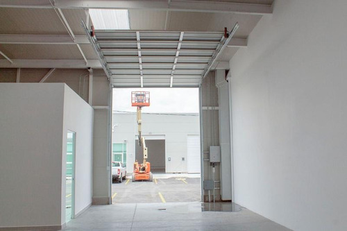 Bodega En Venta En Parque Industrial Carretera 431 200m2