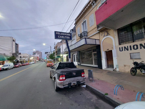 Imagen 2 de 11 de Local En Venta En Piñeiro