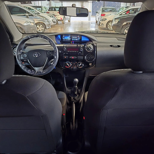 Toyota Etios 1.5 X PLUS SEDAN 16V FLEX 4P MANUAL