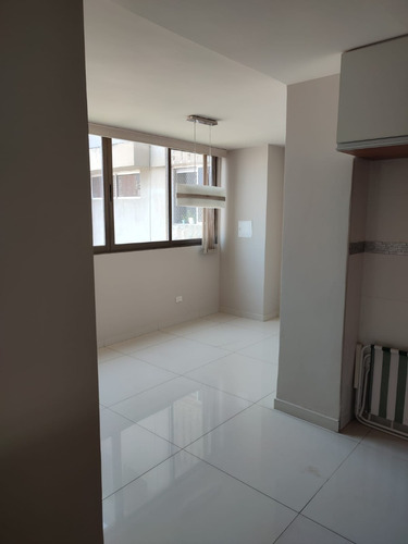 Imagen 19 de 30 de Apto Penthouse Remodelado