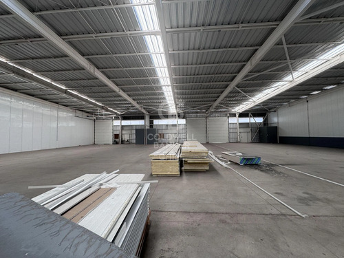 Bodega | Noviciado | Gran Conectividad Y Seguridad