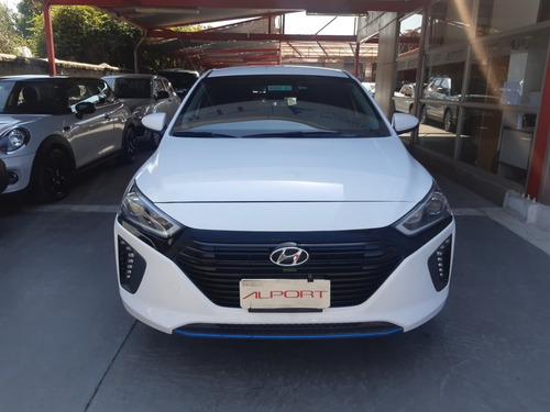 Imagen 2 de 15 de Hyundai Ioniq Ae Gdi Hybrido 1.6 Aut