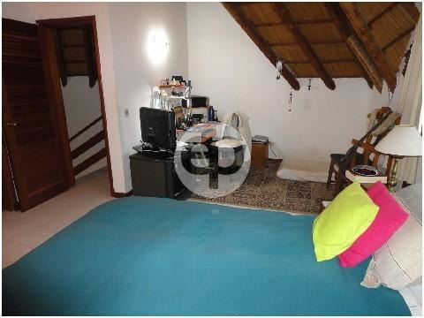 Casa Con Piscina En Pinares