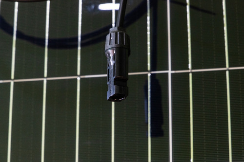 Ahorre Energia Con Panel Solar Flexible 90wp Solarline Mc4