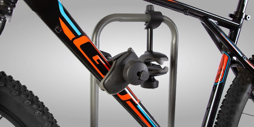 Imagen 4 de 10 de Porta Bicicletas Buzz Rack E-hornet H 3 E Bikes / Musicarro