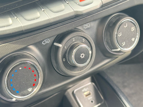Fiat Cronos 1.0 FIREFLY FLEX DRIVE MANUAL