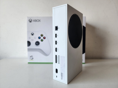 Imagen 7 de 7 de Xbox Series S 512gb All Digital Completa + Caja Y 1 Control