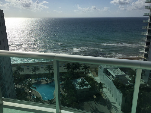 Imagen 1 de 14 de Departamento Con La Mejor Vista Al Mar - Miami