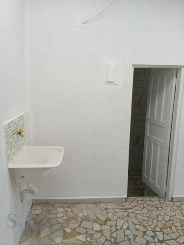 Imagem 11 de 13 de Casa Com 1 Dormitório,sala,cozinha,1wc,para Alugar Por R$ 900/mês - Parque João Ramalho - Santo André/sp - Ca0965