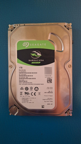 Disco Duro Seagate Barracuda 1tb Hdd 3.5 Sata Iii St1000dm0 (Usado)