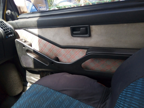 Imagem 5 de 11 de Fiat Uno 1.6 R