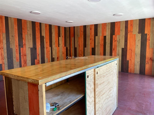 Local Comercial En Arriendo En Lo Barnechea. Excelente
