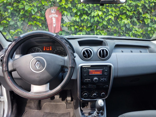 Imagen 13 de 14 de Renault Duster 2016 2.0 Expression At