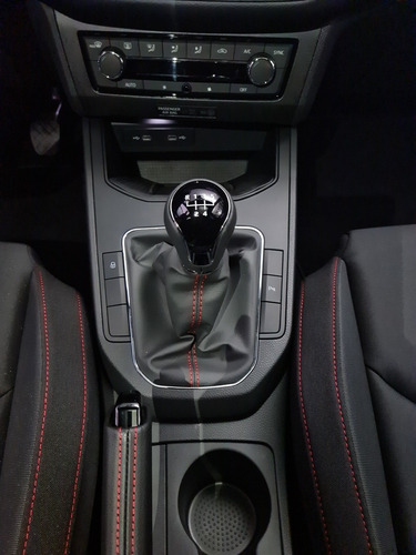 Imagen 14 de 15 de Seat Ibiza Fr 1.6 20 Aniversario
