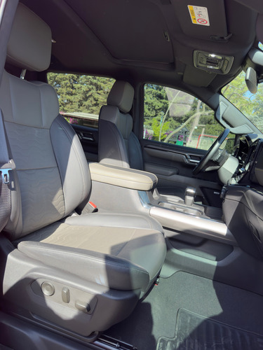 Chevrolet Cheyenne 6.2 Doble Cab Zr2 4X4 At