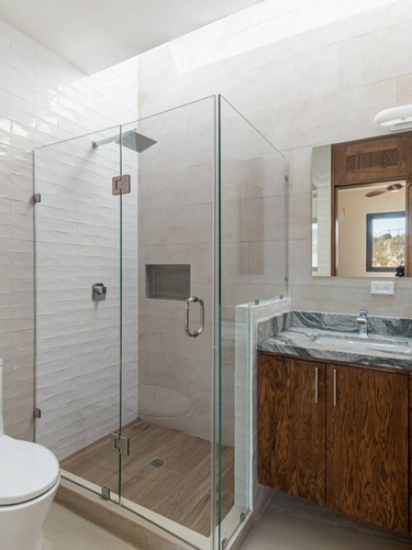 Imagen 5 de 24 de Casa De Lujo En Hermoso Fraccionamiento Privado A La Orilla Del Mar