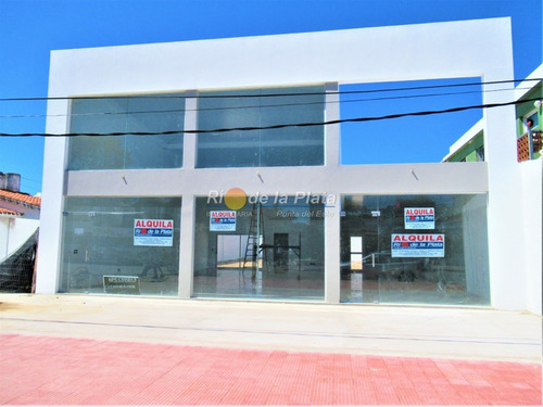 Local En Alquiler En Parada 5 Sobre Avenida Comercial- Ref: 12162