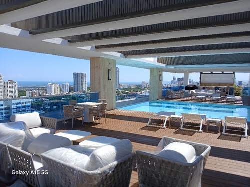 Bella Vista. Piso 12. 3 Hab. 3parq.