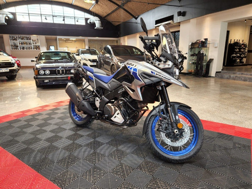 Imagen 8 de 10 de Suzuki V-strom 1050 Xt Hilton Motors Co.
