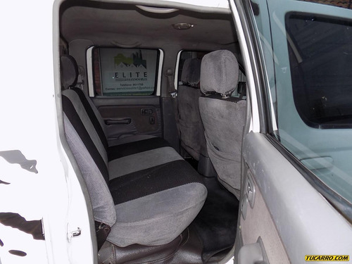 Nissan Frontier Japonesa 3.0cc Mt Aa 4x4