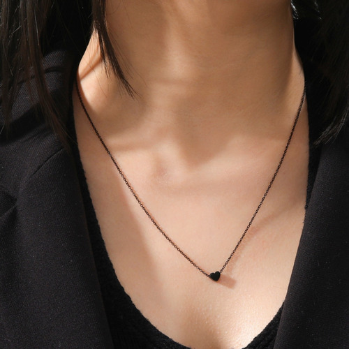 Imagen 4 de 8 de Collar Mujer Hombre Corazón Mini Minimalista Acero Negro