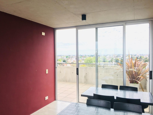 Departamento Con Balcón Y Cochera En Venta En Haedo